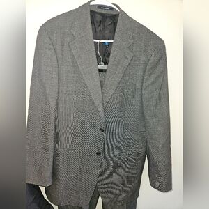 Ralph Lauren Mens 2 Piece Suit Size 41T